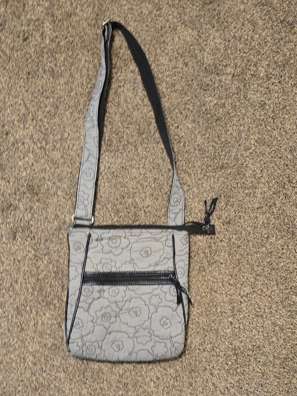 thirty-one Light Gray Floral Crossbody Bag with Black Trim